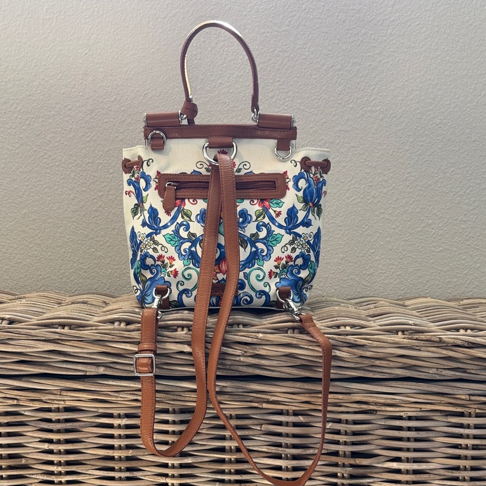 Brighton Bella Limone - Floral Blue Multicolor Backpack or Tote 👜 - Picture 3 of 7